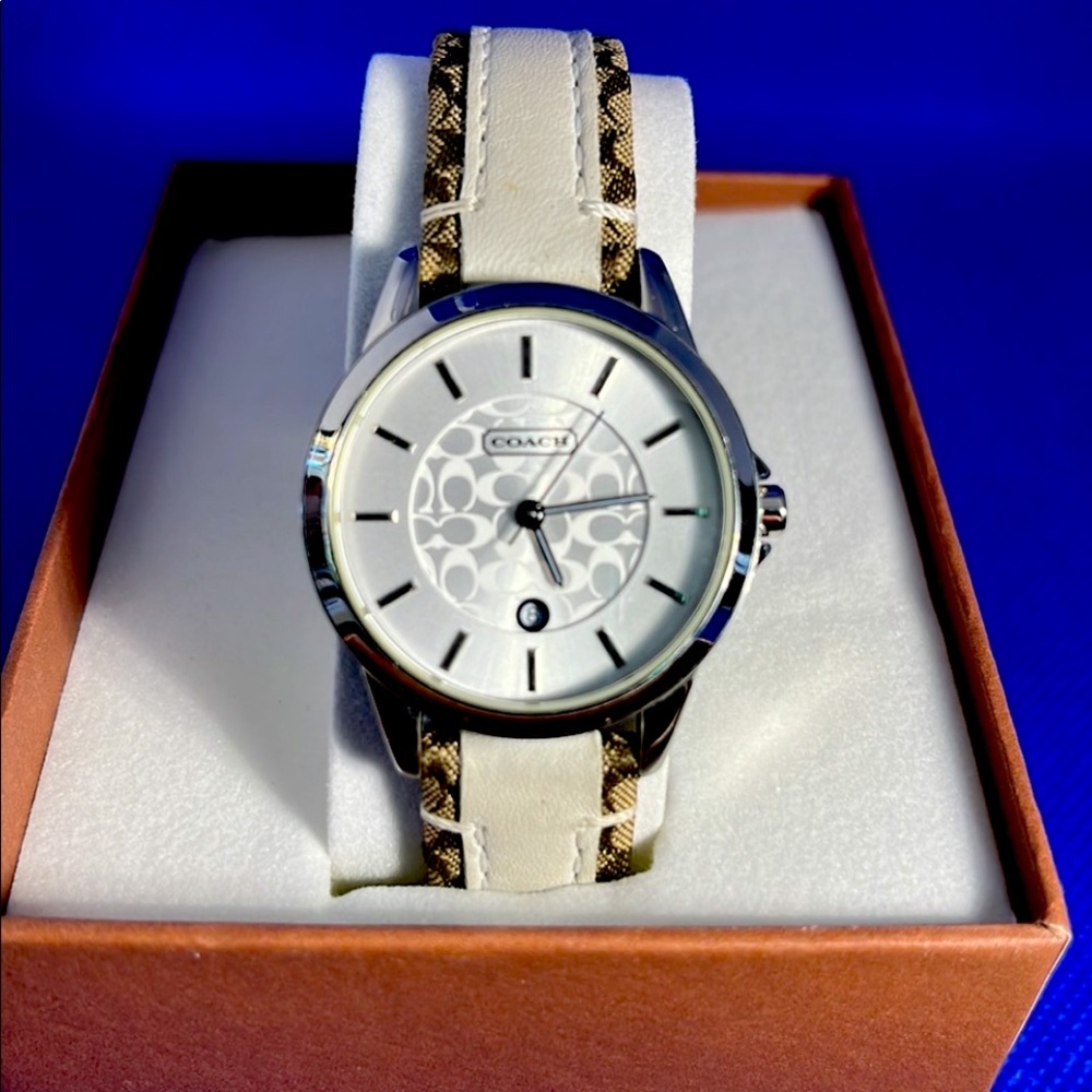 Coach Women’s watch in Box